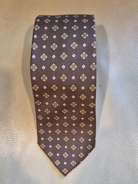 Silk Black Brown 1826  Brown Tie with Pink and Gold Floral Medallions